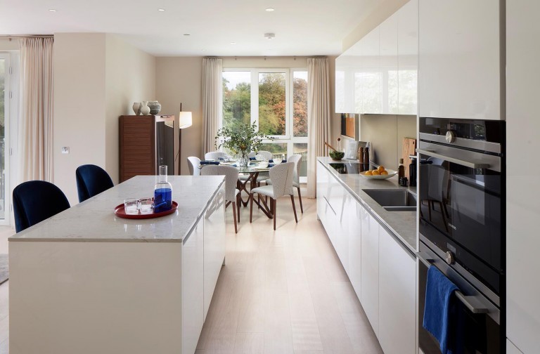 Images for Pinewood Gardens, Teddington