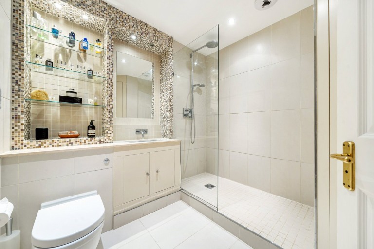 Images for Admiralty Way, Teddington