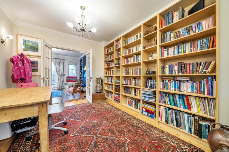 Images for Admiralty Way, Teddington