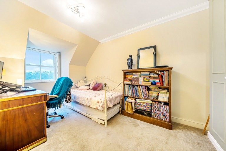 Images for Admiralty Way, Teddington
