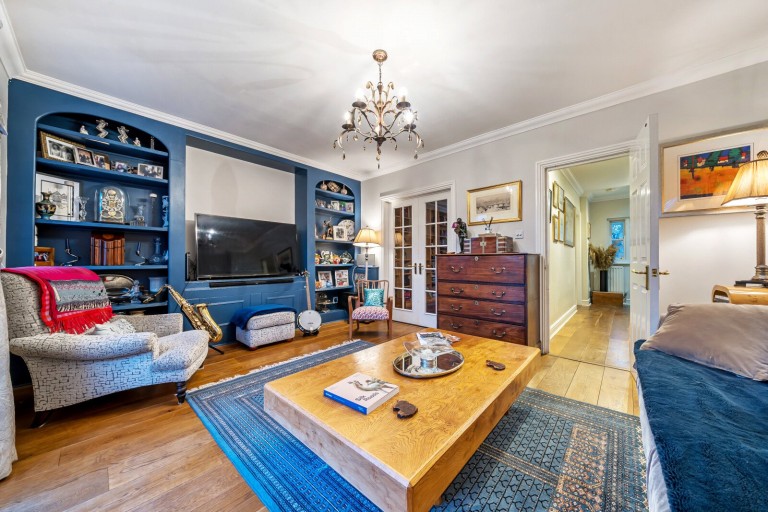 Images for Admiralty Way, Teddington