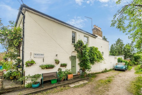 Click the photo for more details of Watts Lane, Teddington, TW11