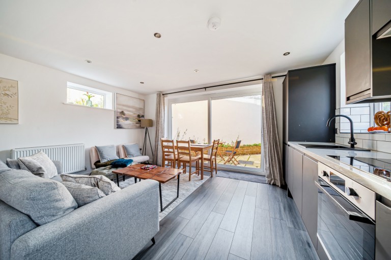 Images for Kingston Lane, Teddington