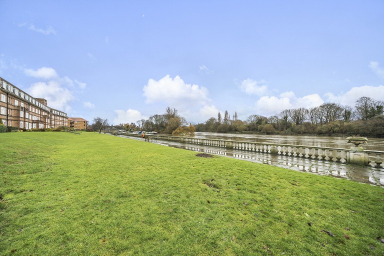 Images for Cross Deep, Twickenham