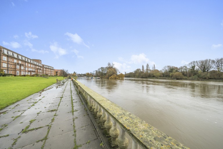 Images for Cross Deep, Twickenham