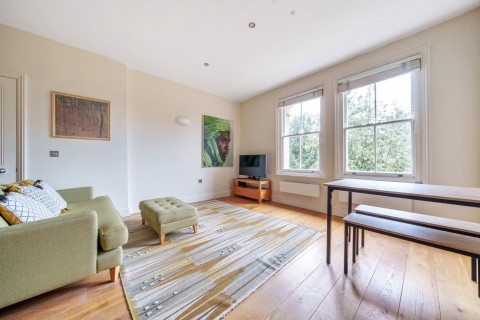 Click the photo for more details of Langdon Park, Teddington