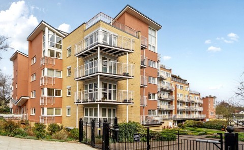 Click the photo for more details of Twickenham Road, 32 Twickenham Road, Teddington