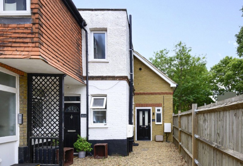 Click the photo for more details of Kingston Lane, Teddington