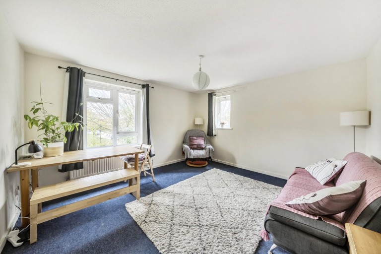 Images for Robin Close, Hampton