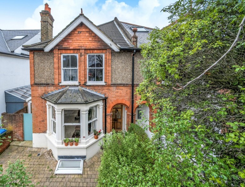 Click the photo for more details of Munster Road, Teddington, TW11