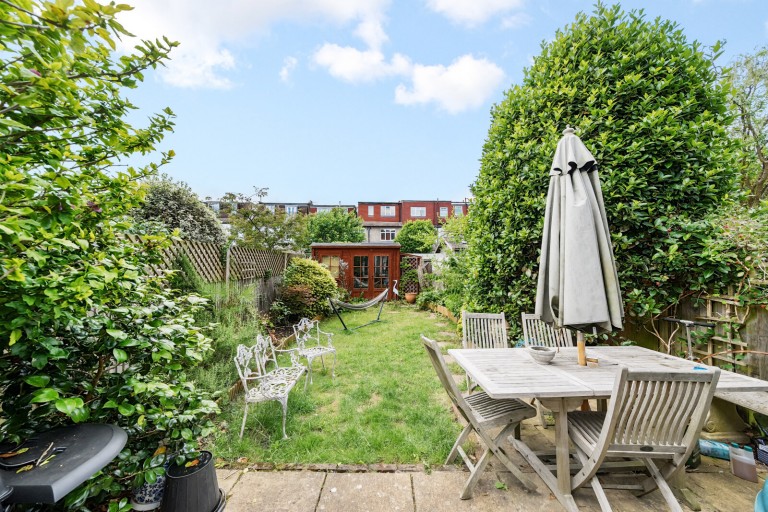 Images for Cambridge Crescent, Teddington, TW11