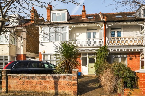Click the photo for more details of King Edwards Grove, Teddington