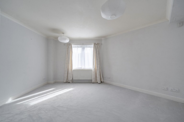 Images for Middle Lane, Teddington