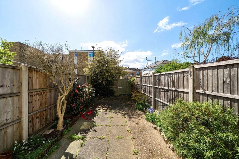 Images for North Place, Teddington, TW11