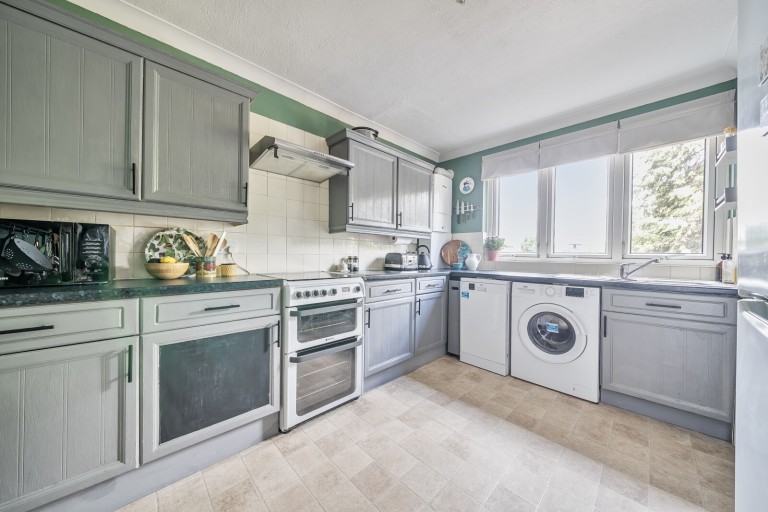 Images for Crieff Court, Teddington