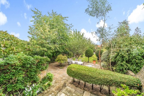 Click the photo for more details of Stanley Road, Teddington