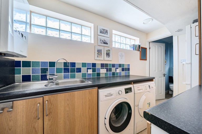 Images for Court Close, Twickenham