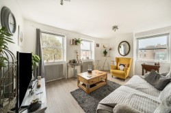 Images for Bychurch End, Teddington