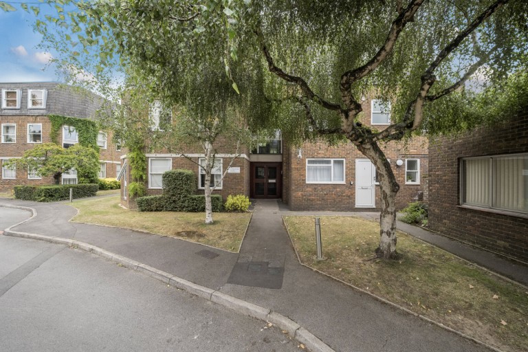 Images for Bychurch End, Teddington