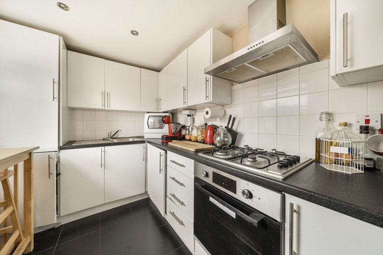 Images for Bychurch End, Teddington