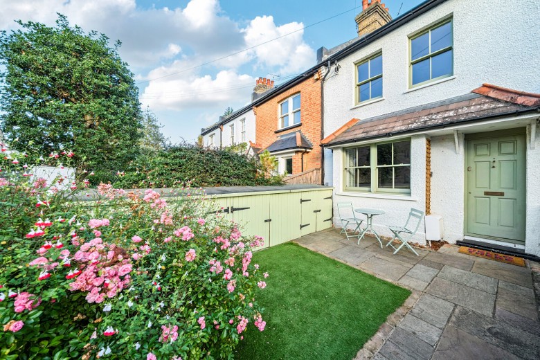 Click the photo for more details of Gomer Gardens, Teddington