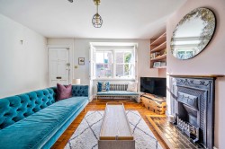 Images for Gomer Gardens, Teddington