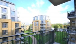 Images for Pinewood Gardens, Teddington