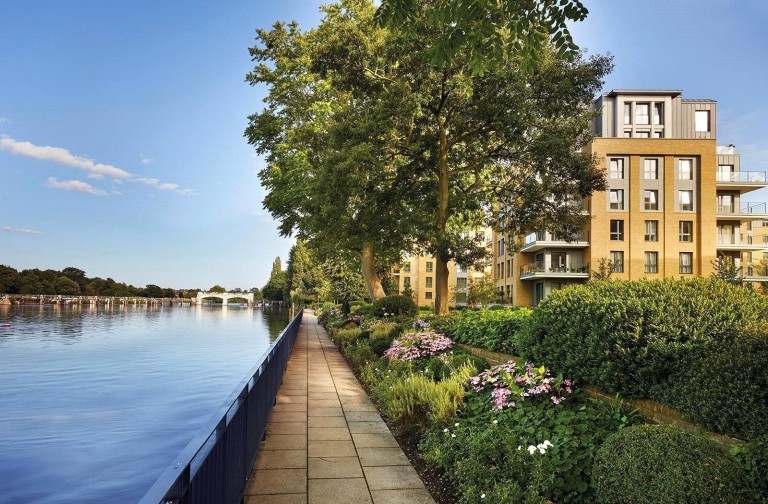 Images for Pinewood Gardens, Teddington