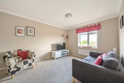 Click the photo for more details of Hampton Road, Teddington