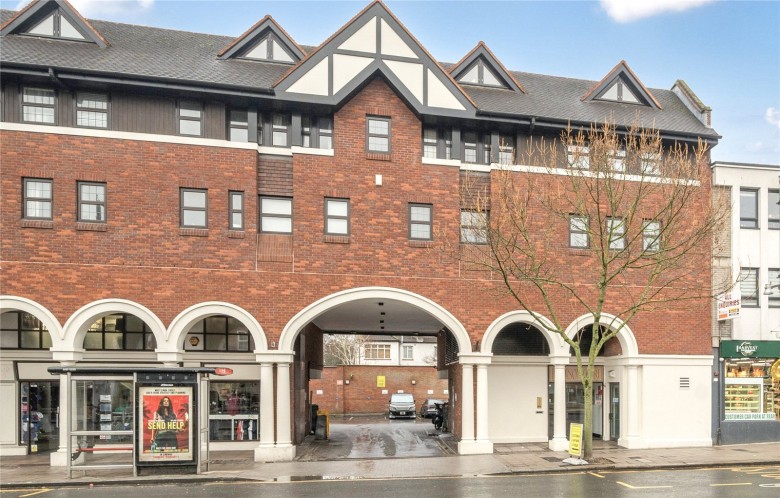 Click the photo for more details of Heath Road, Twickenham