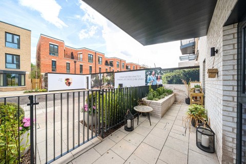 Click the photo for more details of Egerton Road, Twickenham