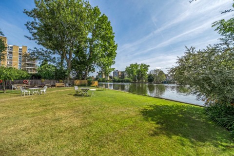 Click the photo for more details of Broom Close, Teddington