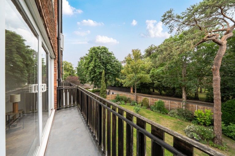 Images for Broom Close, Teddington
