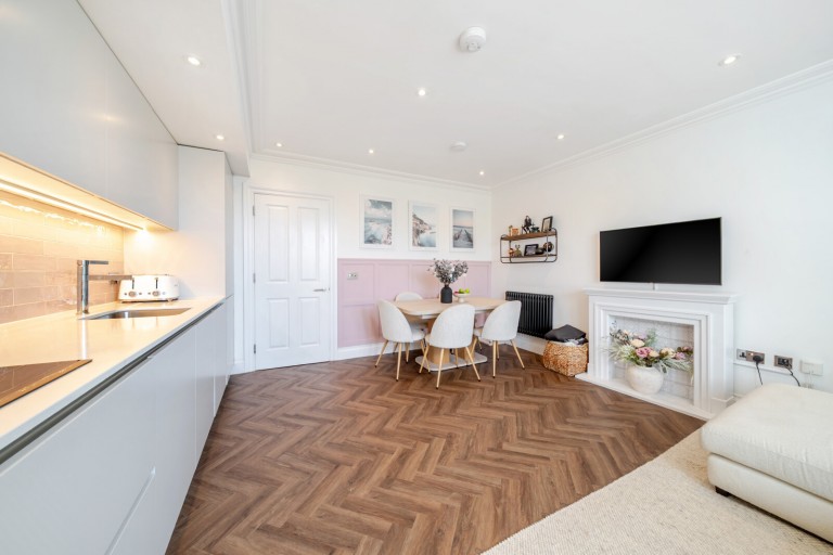 Images for Bridgeman Road, Teddington