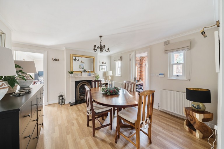 Images for Old Woking Road, West Byfleet, Surrey