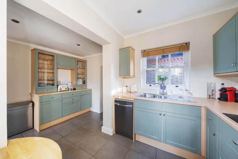 Images for Old Woking Road, West Byfleet, Surrey
