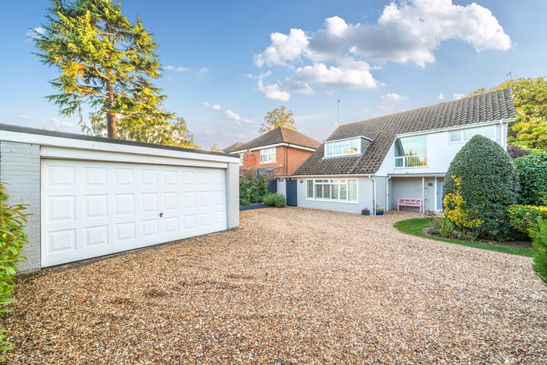 Images for Greenway Close, West Byfleet, Surrey