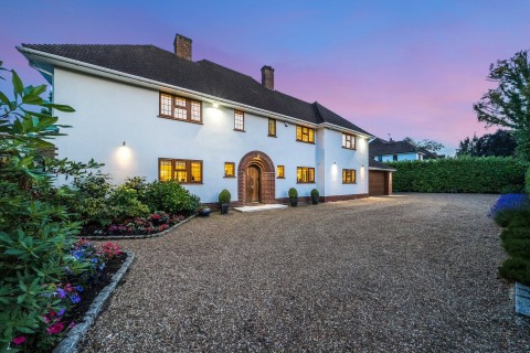 Click the photo for more details of Ridgway, Pyrford, Surrey