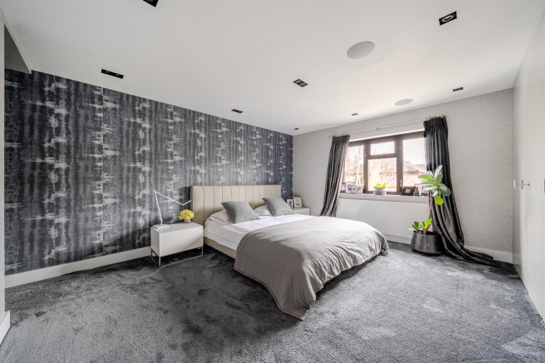 Images for Wexfenne Gardens, Pyrford, Surrey