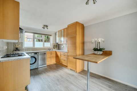 Click the photo for more details of Chuters Close, Byfleet, Surrey