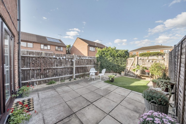Images for Chuters Close, Byfleet, Surrey