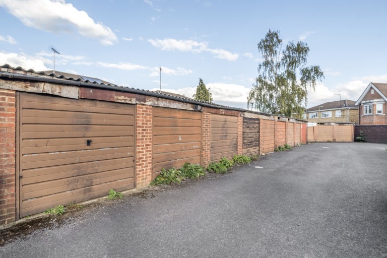 Images for Chuters Close, Byfleet, Surrey