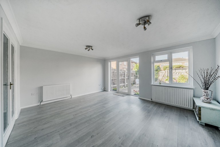 Images for Chuters Close, Byfleet, Surrey