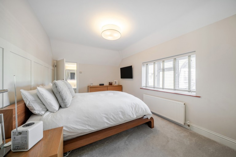 Images for Old Woking Road, West Byfleet, Surrey