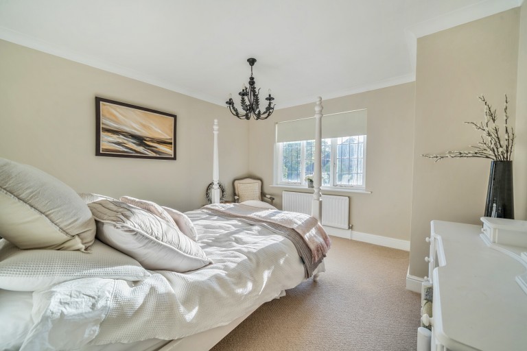 Images for Salisbury Place, West Byfleet, Surrey