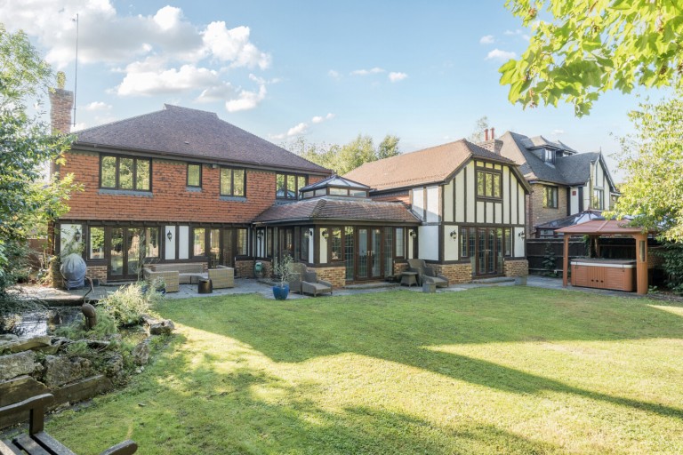 Images for Salisbury Place, West Byfleet, Surrey