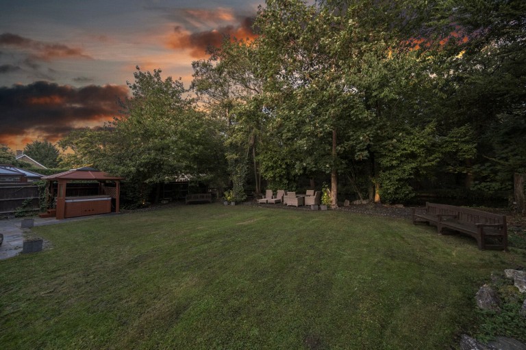 Images for Salisbury Place, West Byfleet, Surrey