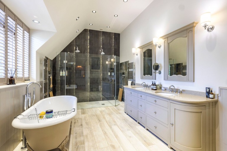 Images for Forest Road, Pyrford, Surrey