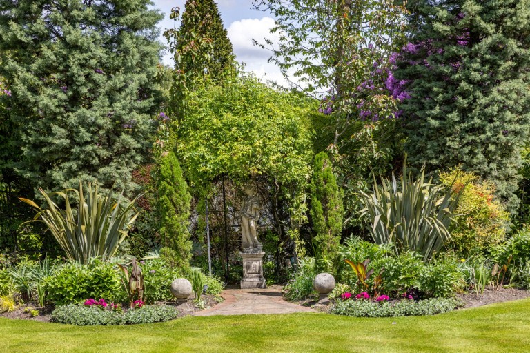 Images for Forest Road, Pyrford, Surrey