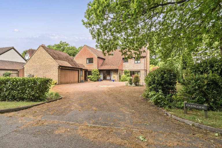 Images for Blackdown Avenue, Pyrford, Surrey